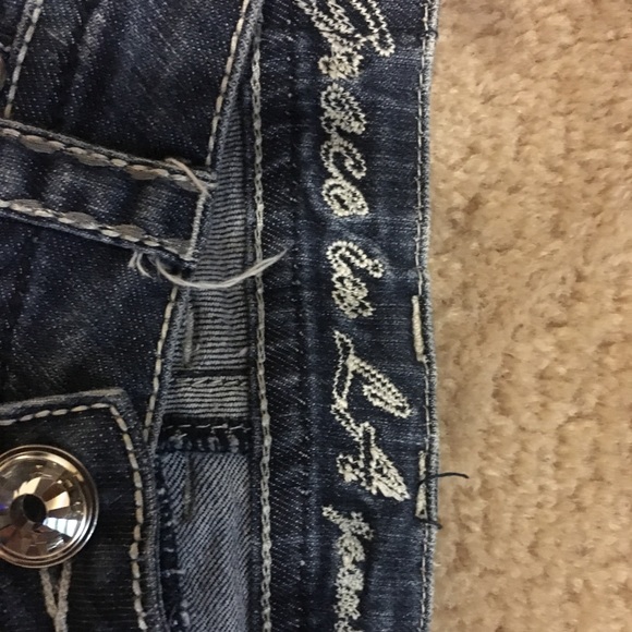 Miss Me Grace in LA bootcut jeans. - Picture 6 of 6